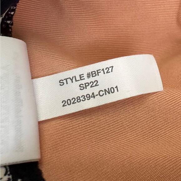 J. Crew Ruched One-Piece Magnolia Floral Swimsuit Plus Size 20 - Picture 8 of 8